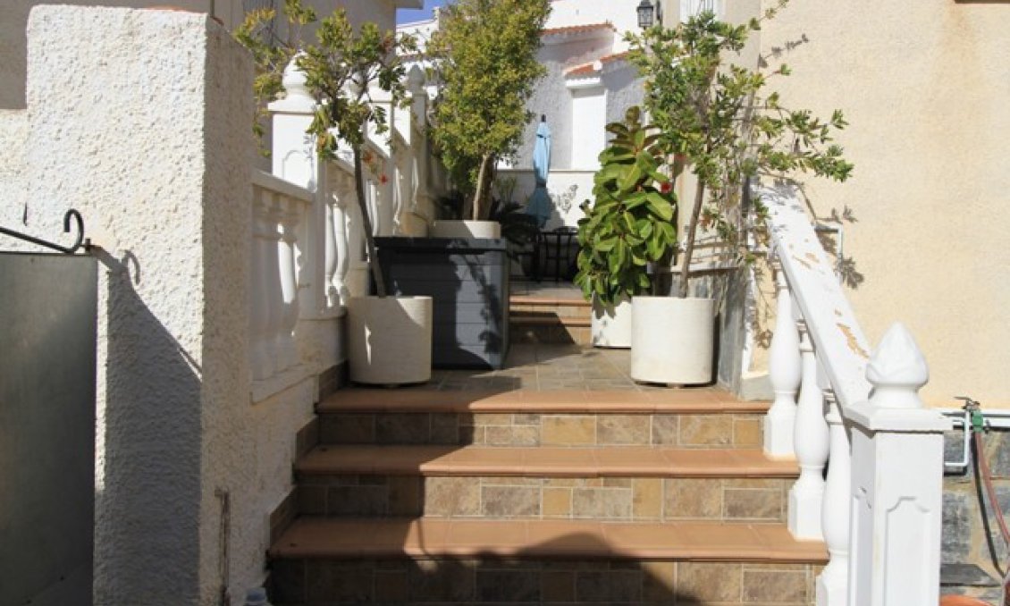Resale - Villa -
Ciudad Quesada - Costa Blanca