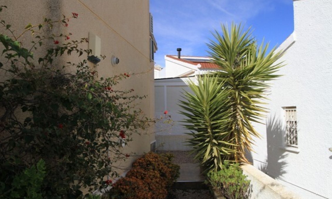 Resale - Villa -
Ciudad Quesada - Costa Blanca