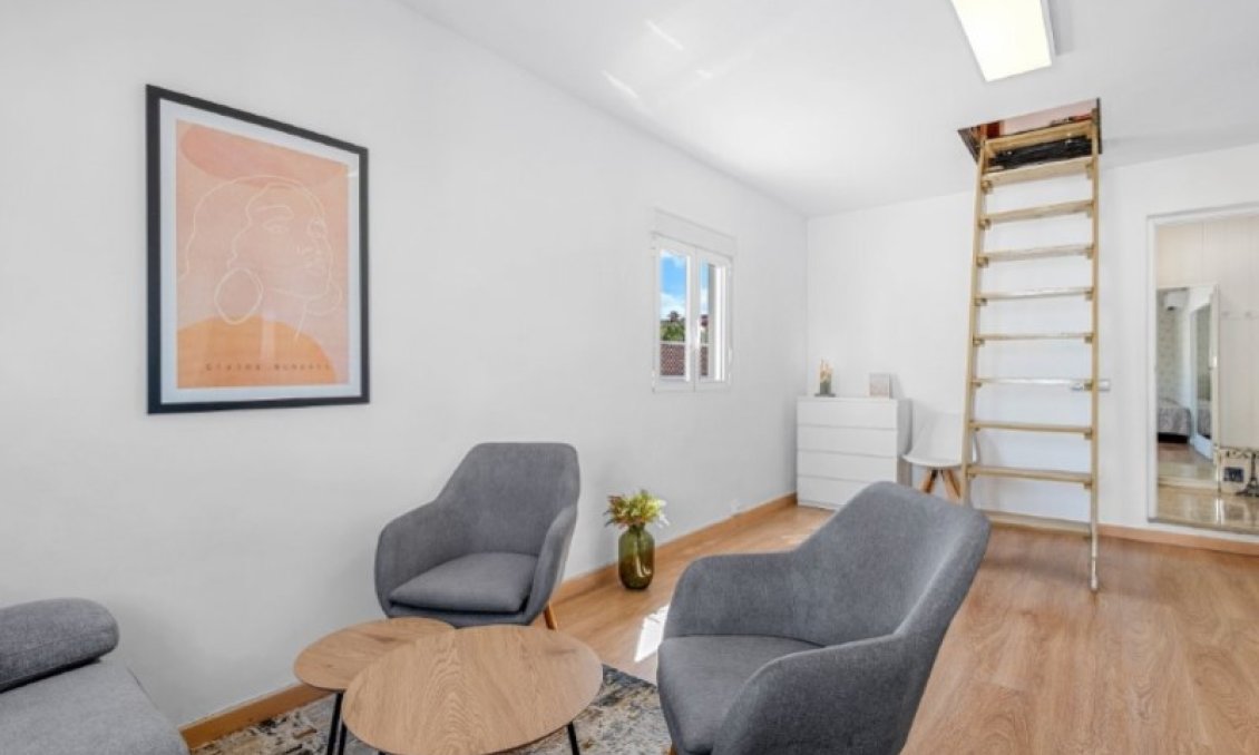 Resale - Villa -
Rojales - Ciudad Quesada