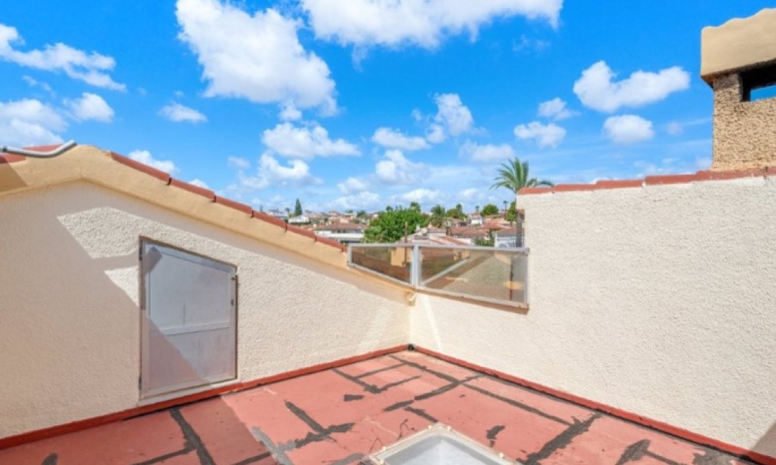 Resale - Villa -
Rojales - Ciudad Quesada