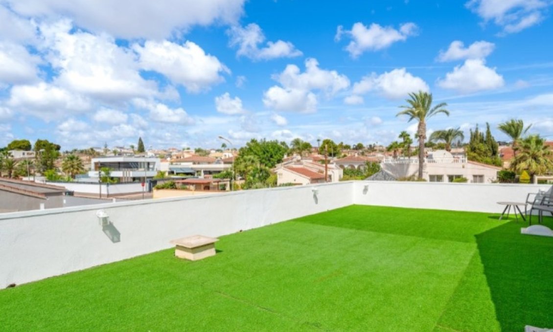 Resale - Villa -
Rojales - Ciudad Quesada