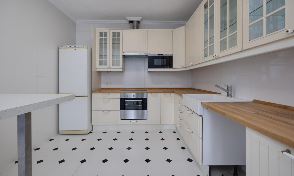 Segunda mano - Villa -
Torrevieja - La Siesta - El Salado - Torreta