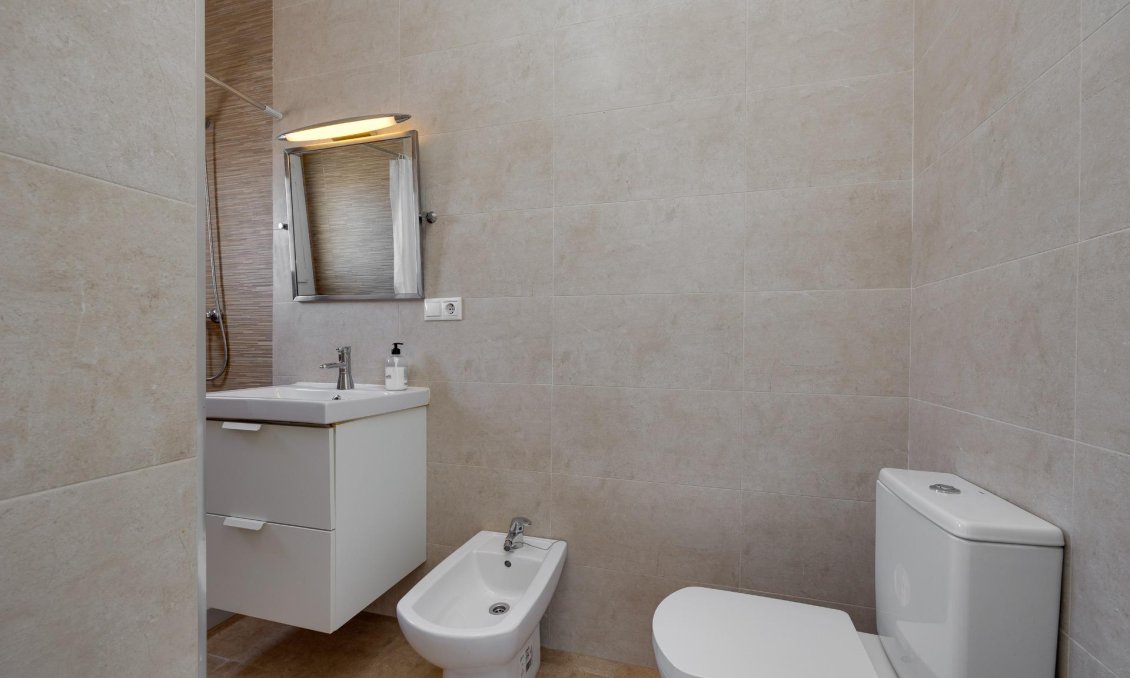 Segunda mano - Villa -
Torrevieja - La Siesta - El Salado - Torreta