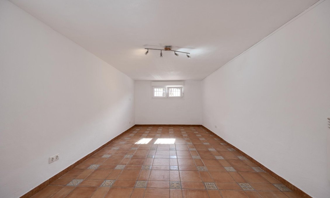 Segunda mano - Villa -
Torrevieja - La Siesta - El Salado - Torreta