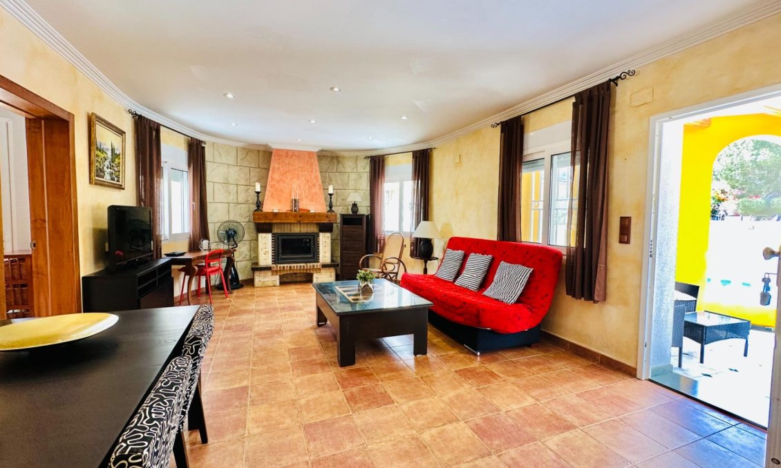 Revente - Villa -
Orihuela - Urb. Montepinar