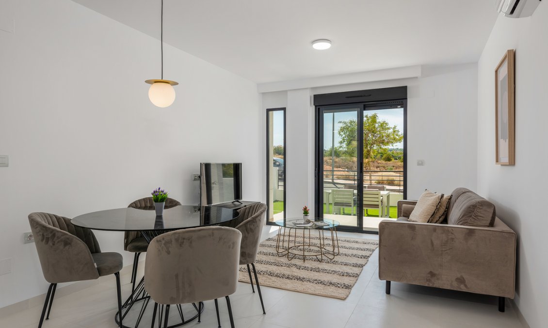 Revente - Appartement -
San Miguel de Salinas - Inland