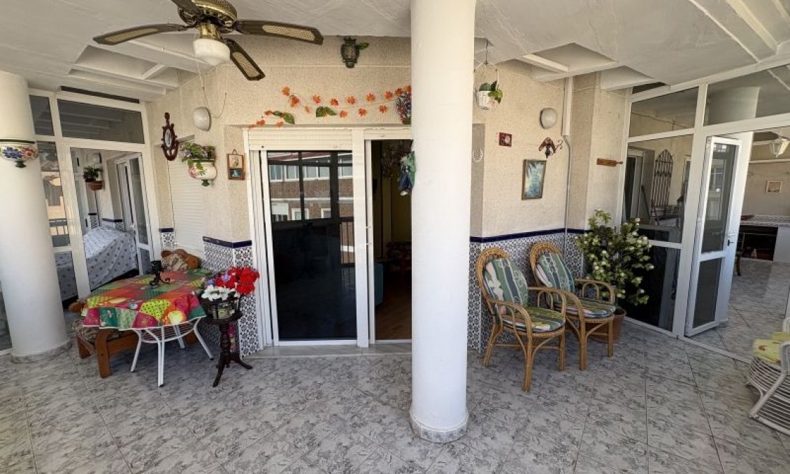 Wiederverkauf - Wohnung -
Torrevieja - Costa Blanca