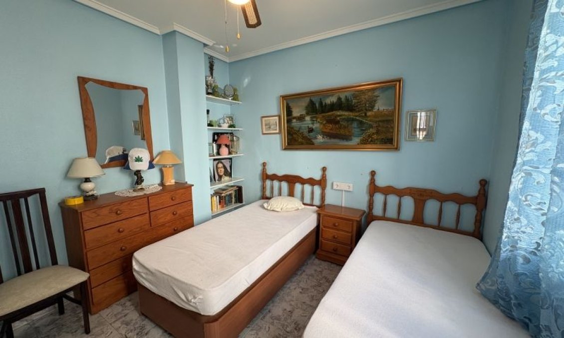 Wiederverkauf - Wohnung -
Torrevieja - Costa Blanca