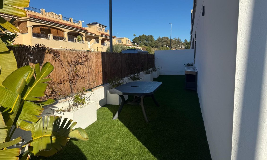 Revânzare - Apartament -
Pilar de la Horadada - Riomar