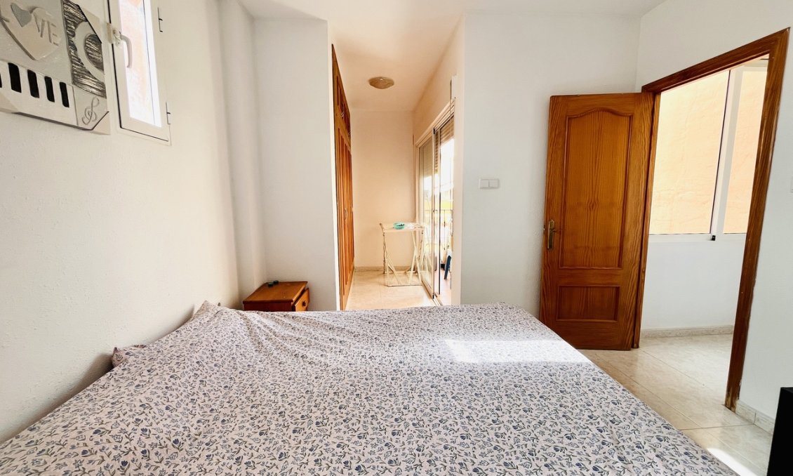 Használt Ingatlanok - Apartman -
San Miguel de Salinas - Inland