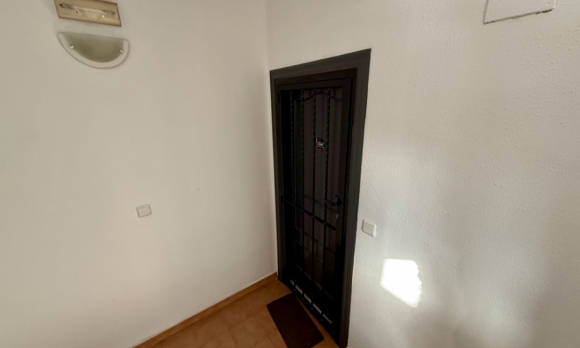 Használt Ingatlanok - Apartman -
San Miguel de Salinas - Inland
