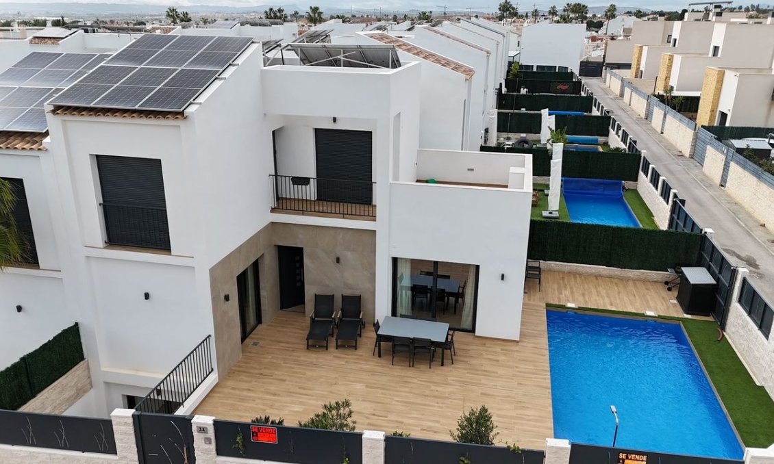 Revânzare - Vilă -
Ciudad Quesada - Costa Blanca