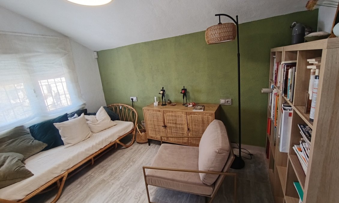 Használt Ingatlanok - Villa -
Canadas De San Pedro - Inland