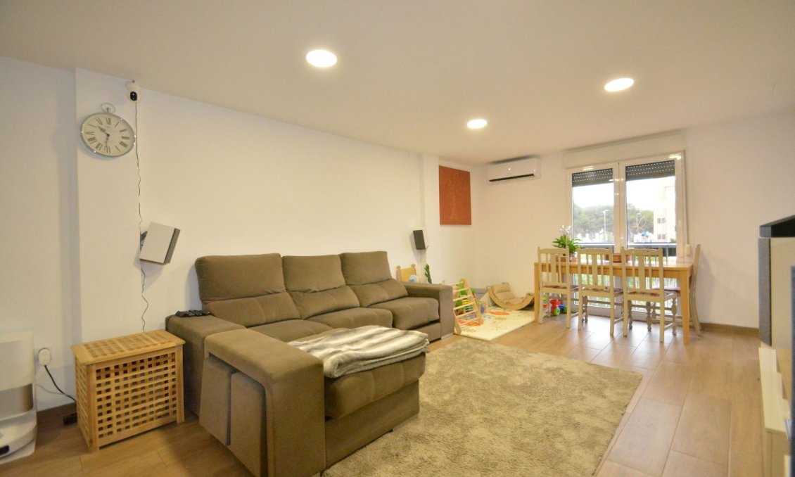 Használt Ingatlanok - Apartman -
Guardamar del Segura - Costa Blanca