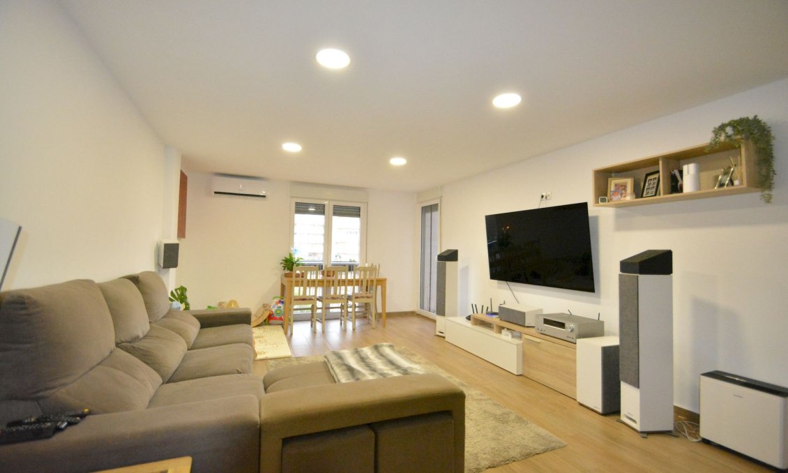 Használt Ingatlanok - Apartman -
Guardamar del Segura - Costa Blanca