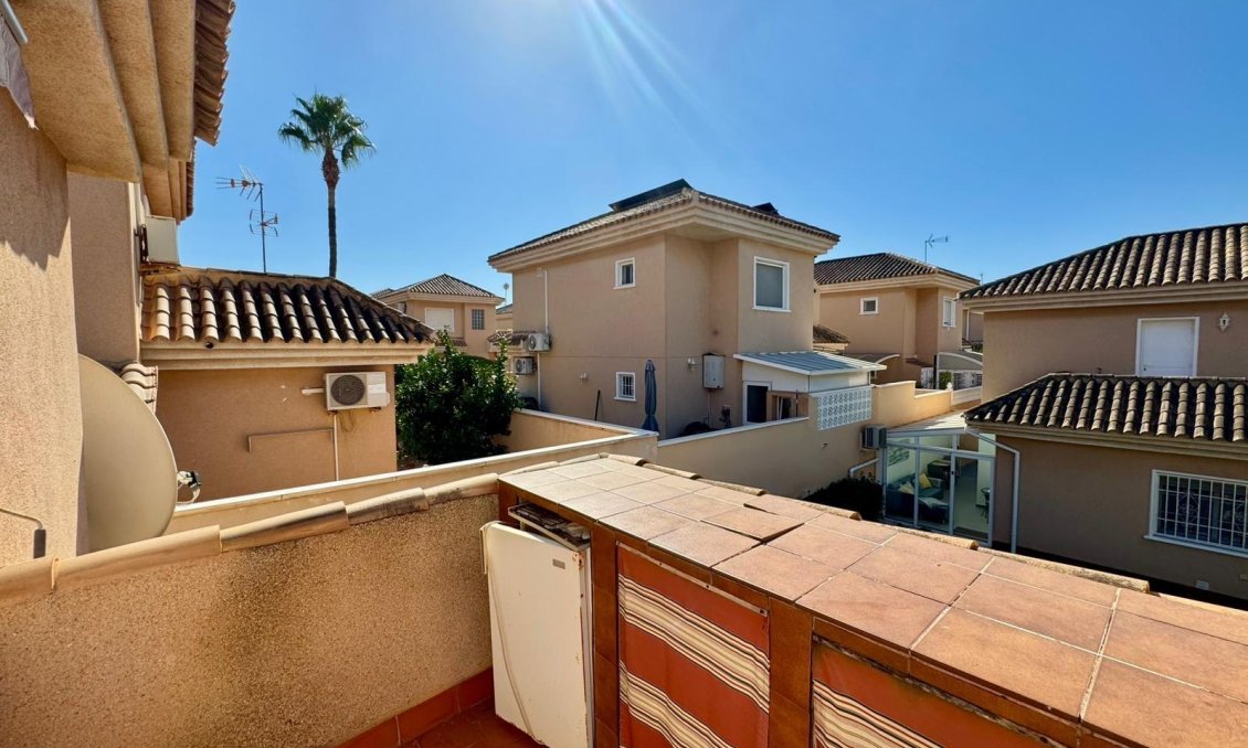 Revânzare - Vilă -
Torrevieja - Costa Blanca