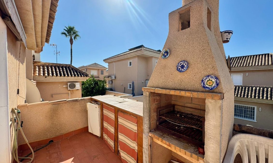 Revânzare - Vilă -
Torrevieja - Costa Blanca