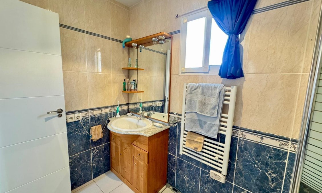 Revânzare - Vilă -
Torrevieja - Costa Blanca