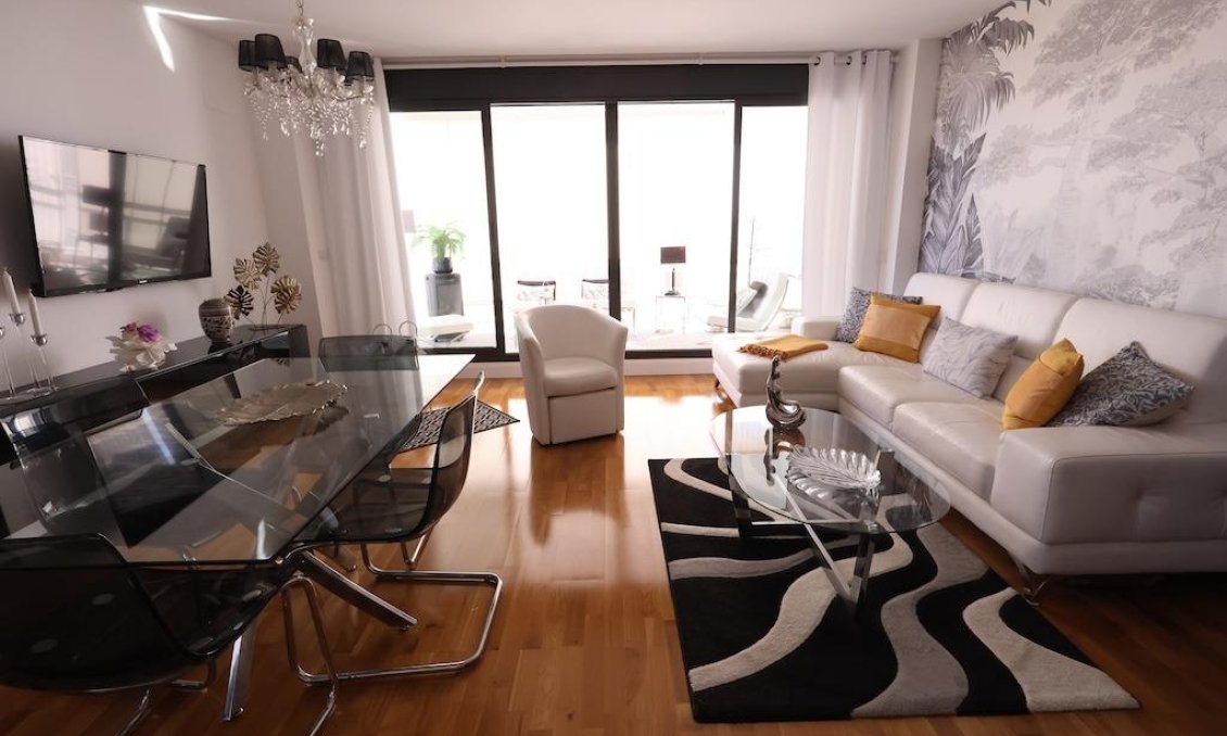 Revânzare - Apartament -
Orihuela Costa - Costa Blanca