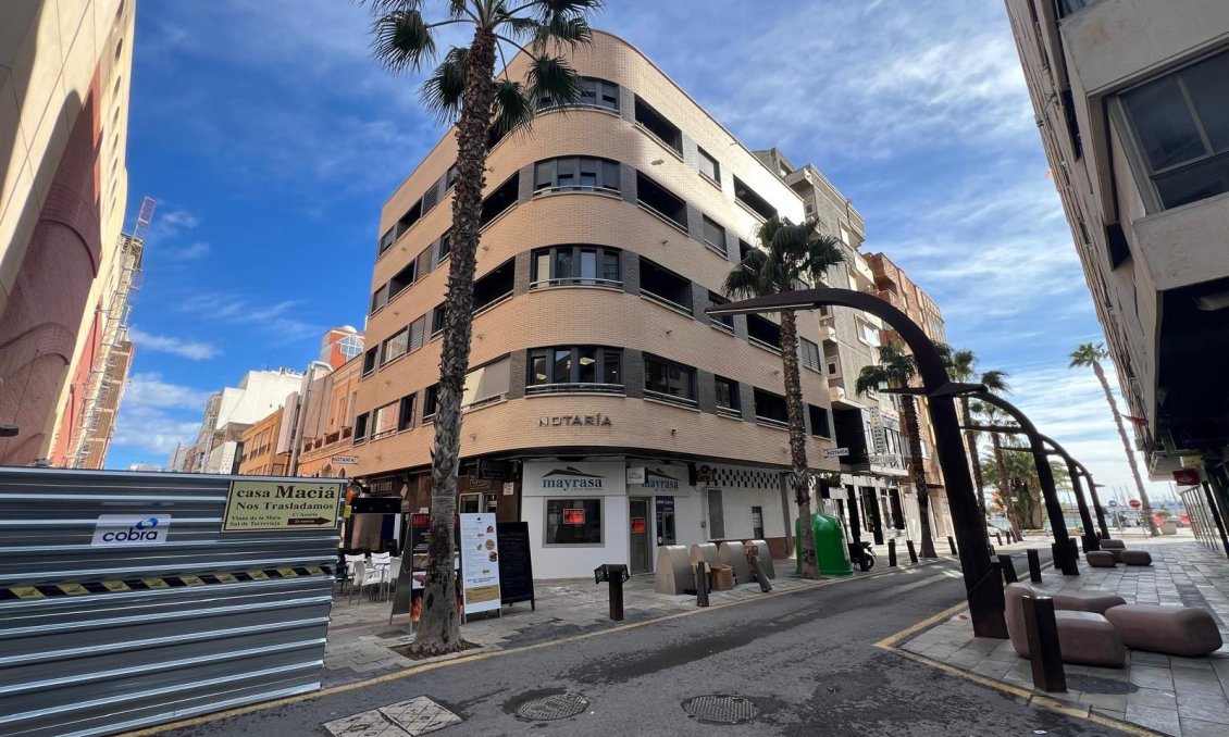 Használt Ingatlanok - Apartman -
Torrevieja - Centrum