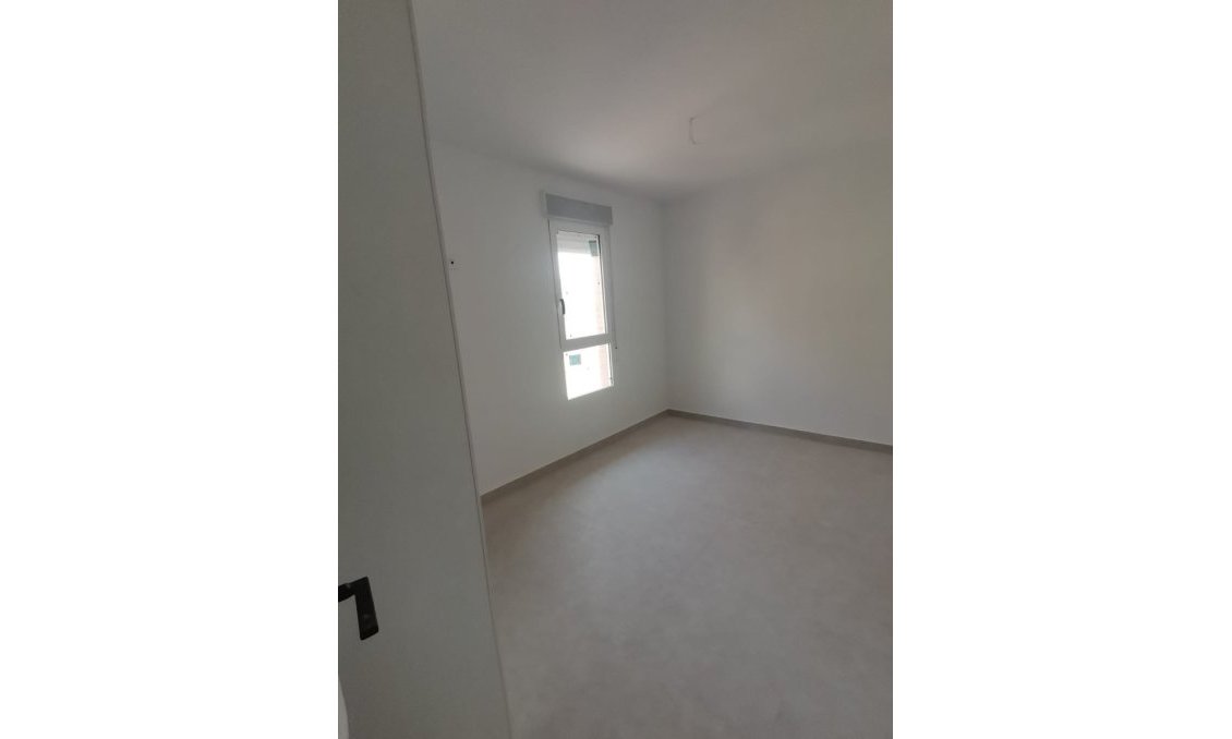 Revânzare - Apartament -
Torrevieja - Costa Blanca