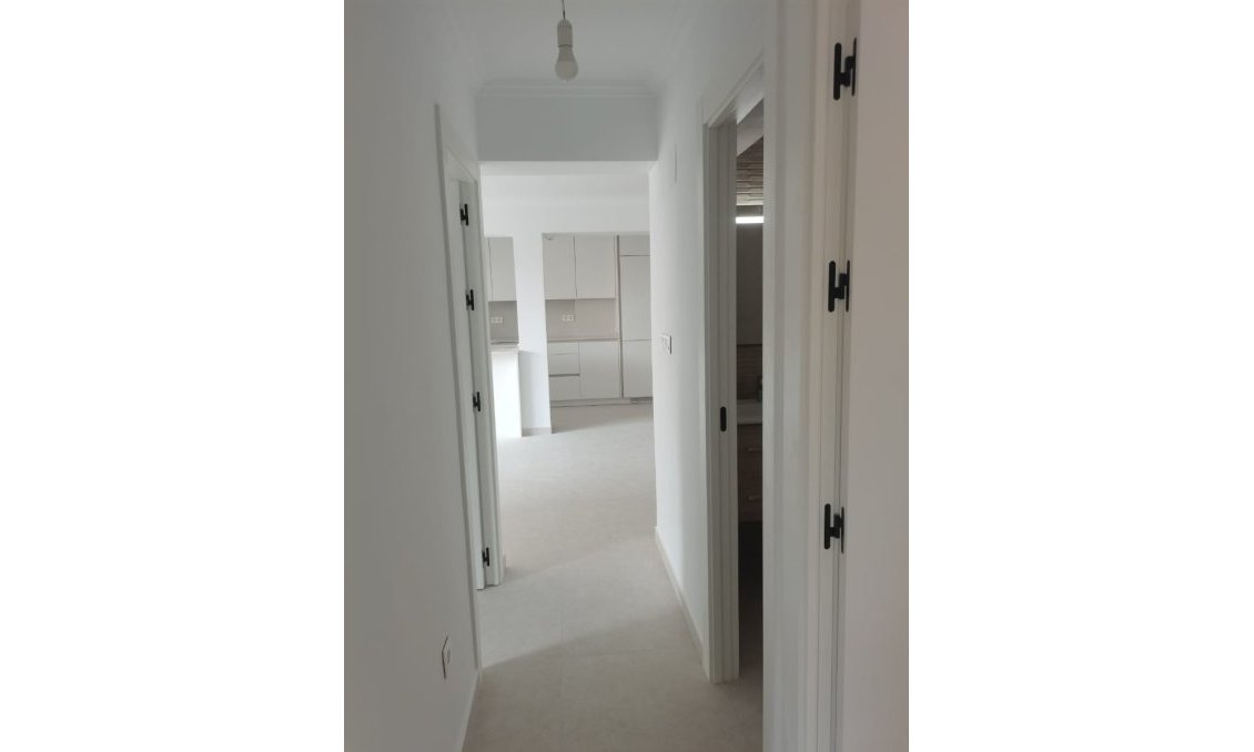 Revânzare - Apartament -
Torrevieja - Costa Blanca