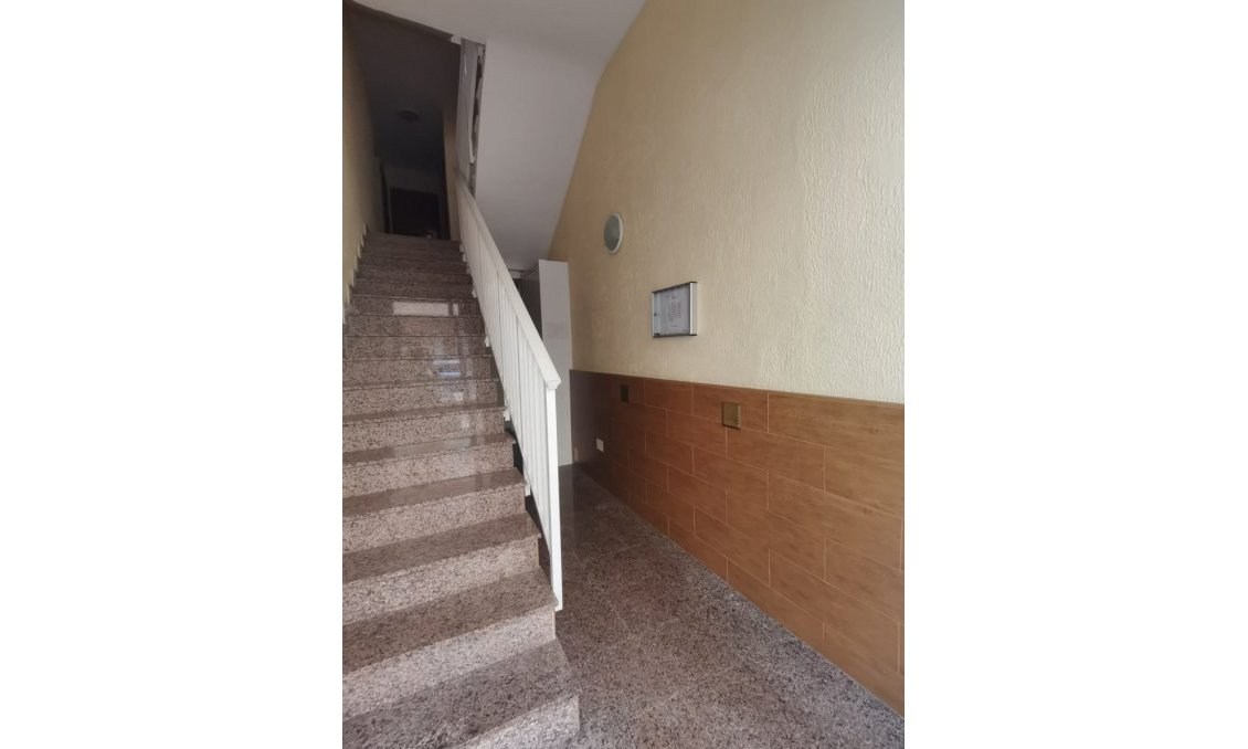Revânzare - Apartament -
Torrevieja - Costa Blanca
