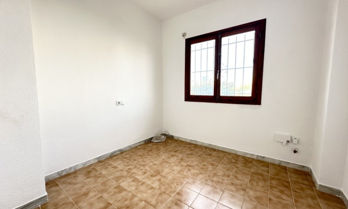 Resale - Town House -
Torrevieja - Costa Blanca