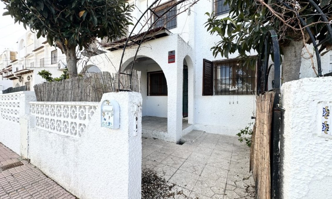 Resale - Town House -
Torrevieja - Costa Blanca