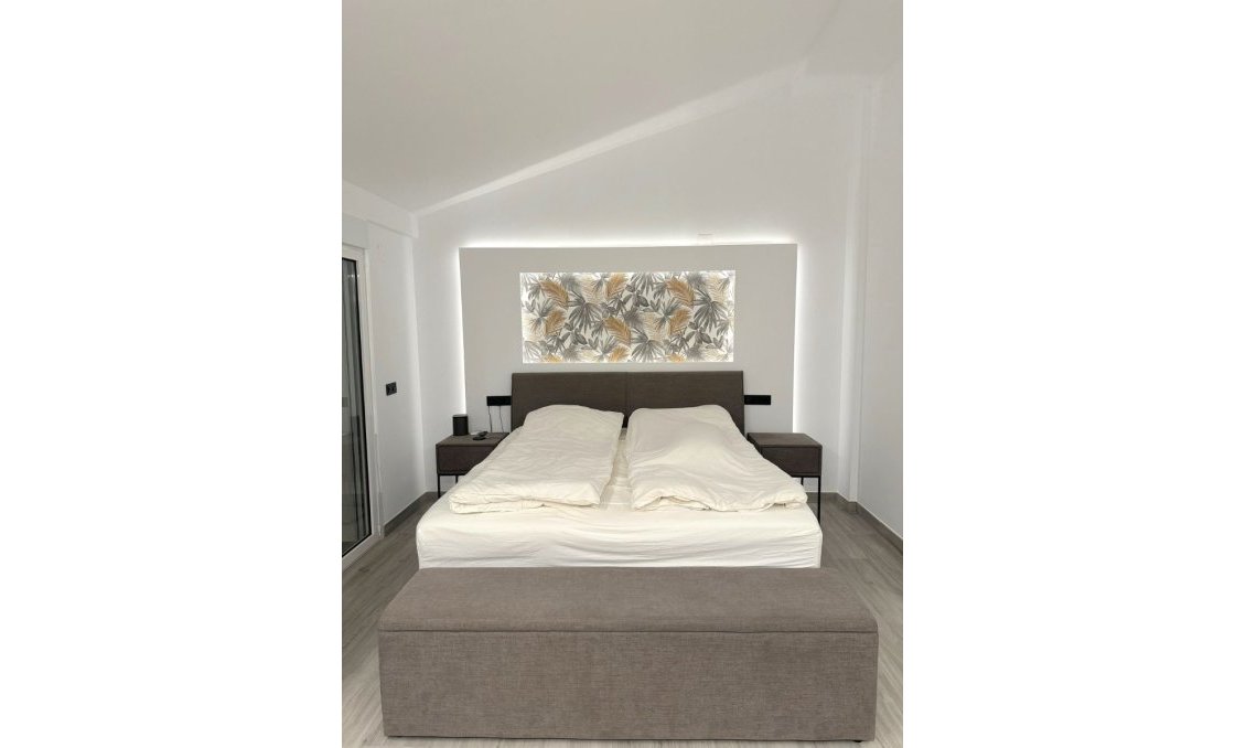 Revente - Villa -
Alfas del Pí - Costa Blanca