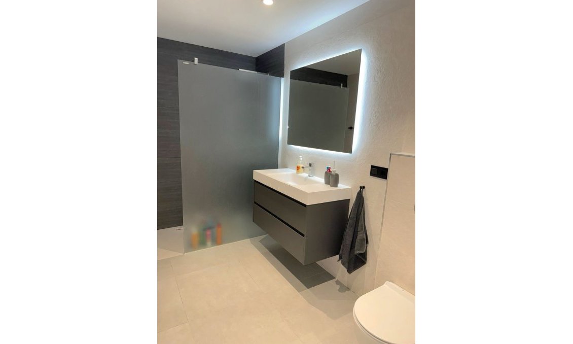 Revente - Villa -
Alfas del Pí - Costa Blanca