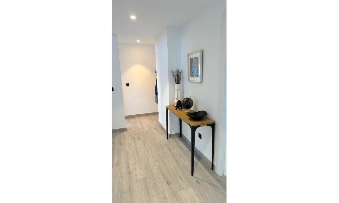 Revente - Villa -
Alfas del Pí - Costa Blanca