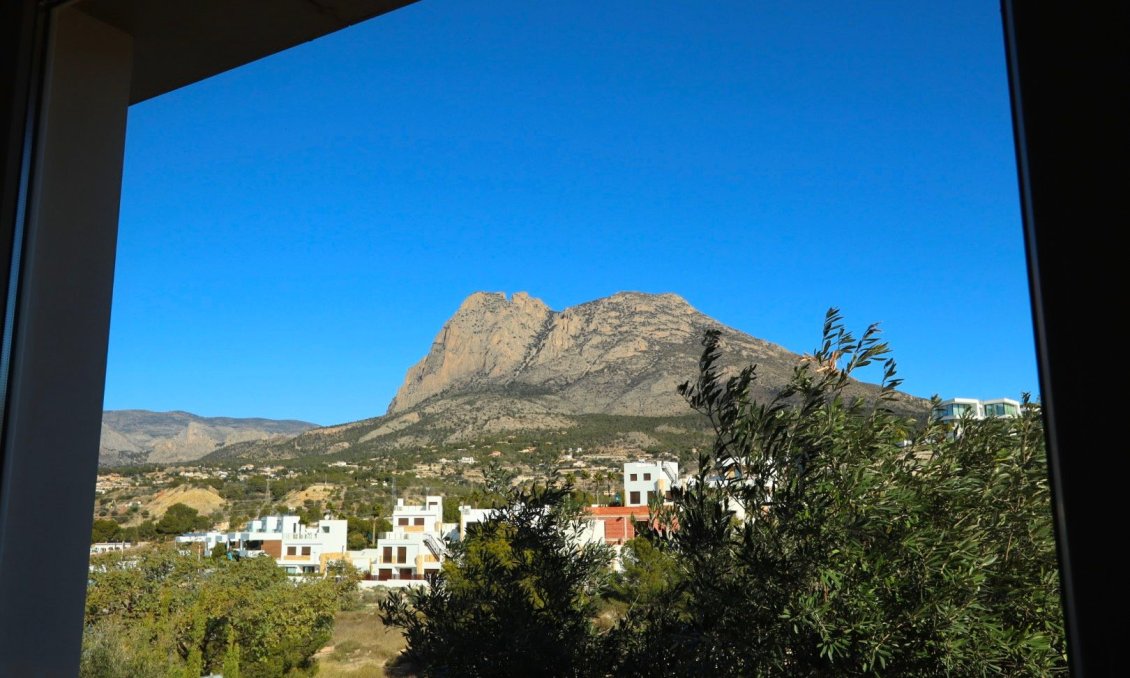 Segunda mano - Villa -
Finestrat - Costa Blanca