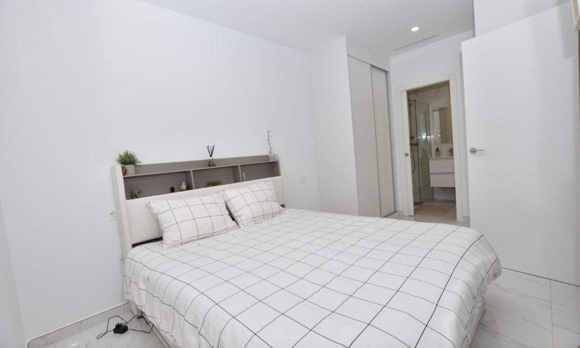 Wiederverkauf - Villa -
Los Montesinos - Costa Blanca