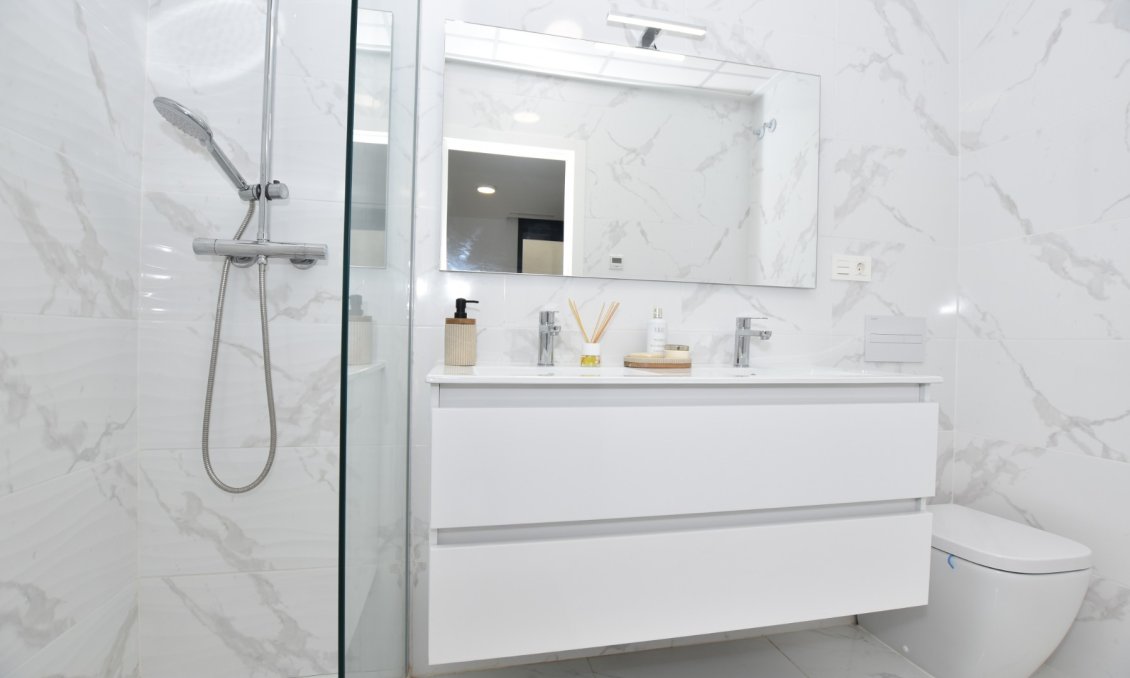 Wiederverkauf - Villa -
Los Montesinos - Costa Blanca