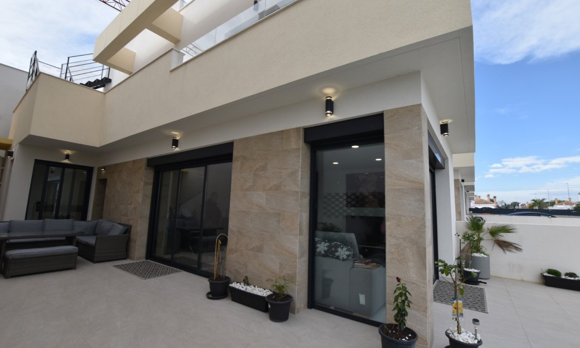 Wiederverkauf - Villa -
Los Montesinos - Costa Blanca