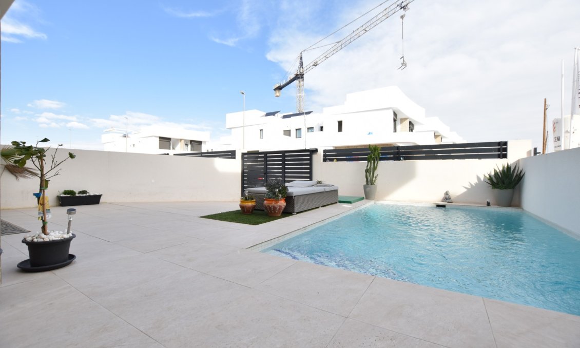 Wiederverkauf - Villa -
Los Montesinos - Costa Blanca