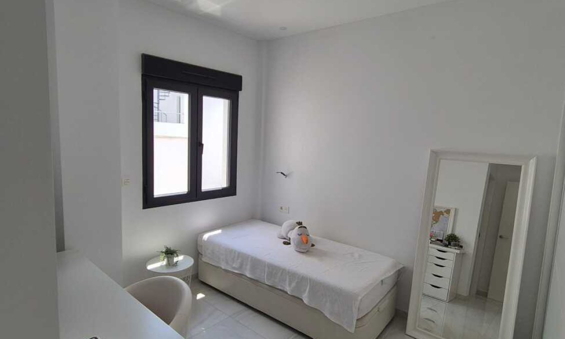 Revente - Villa -
Bigastro - Costa Blanca