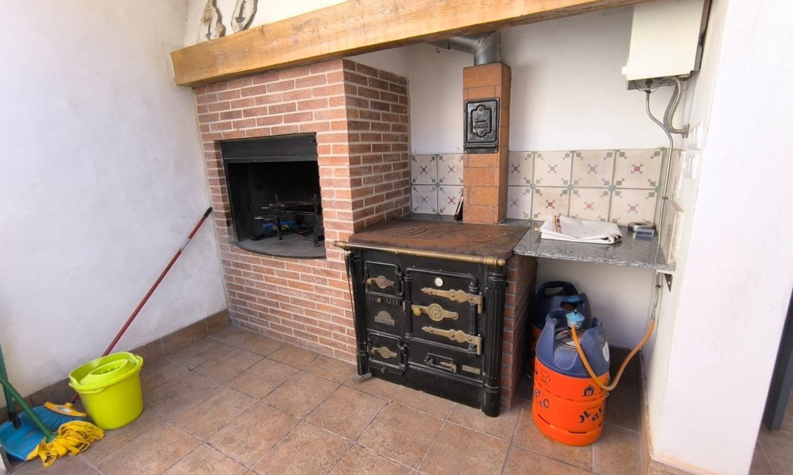 Resale - Town House -
Raspay - Inland