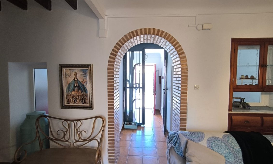 Resale - Town House -
Raspay - Inland