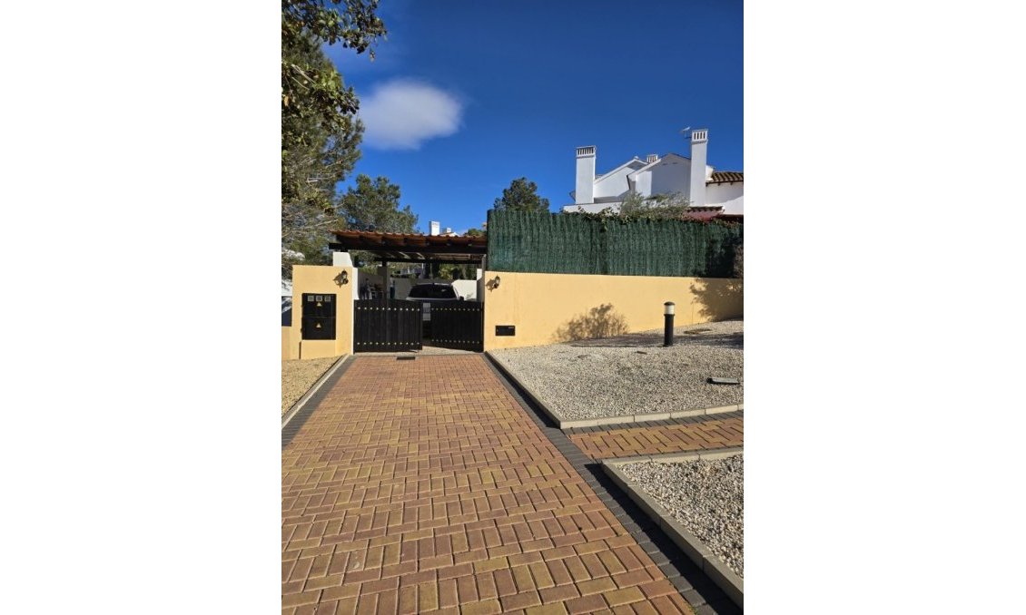 Resale - Villa -
Fuente Álamo - Inland