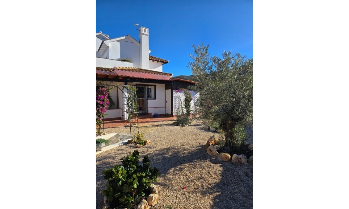 Resale - Villa -
Fuente Álamo - Inland