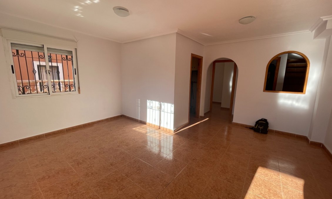 Wiederverkauf - Town House -
Los Montesinos - Costa Blanca