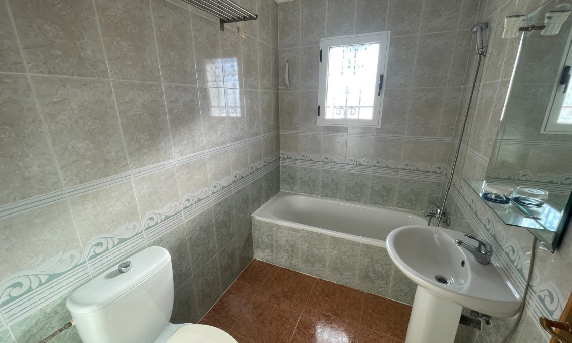 Wiederverkauf - Town House -
Los Montesinos - Costa Blanca