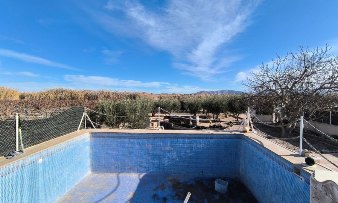 Resale - Villa -
Villena - Inland