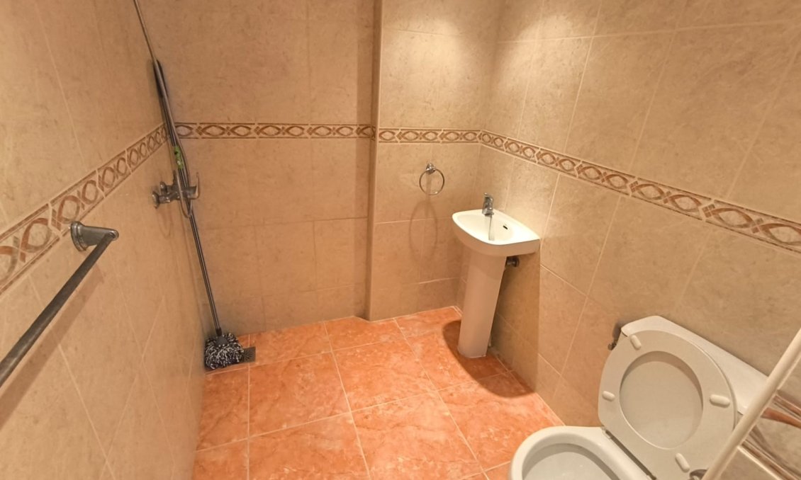 Wiederverkauf - Villa -
Villena - Inland