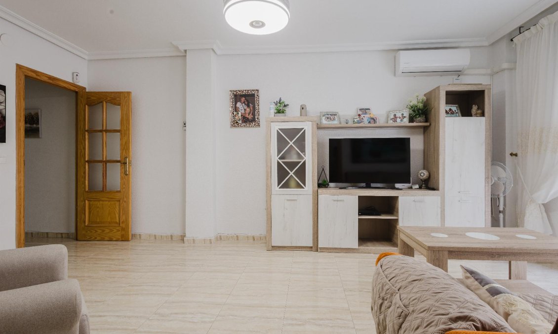 Revente - Appartement -
Torrevieja - Costa Blanca