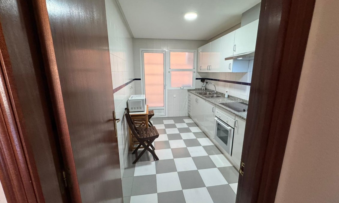 Revente - Appartement -
San Miguel de Salinas - Inland