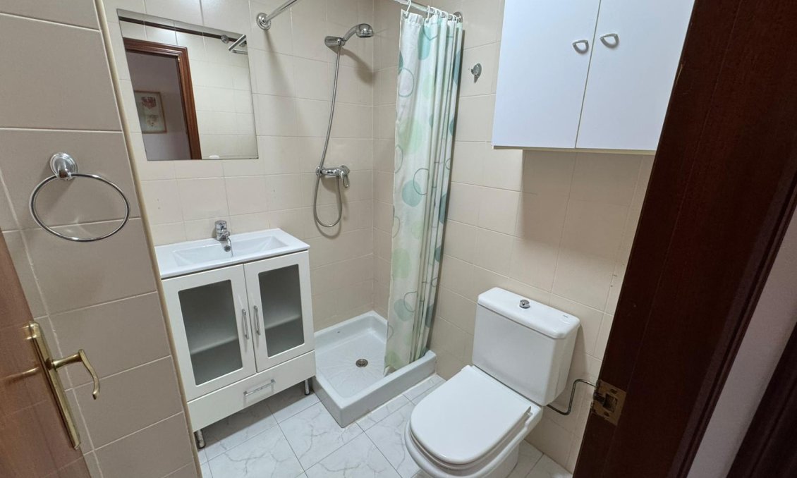 Revente - Appartement -
San Miguel de Salinas - Inland