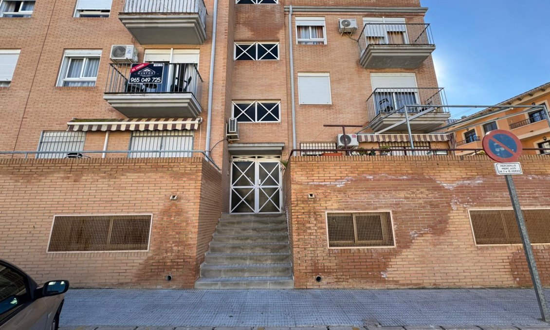 Revente - Appartement -
San Miguel de Salinas - Inland